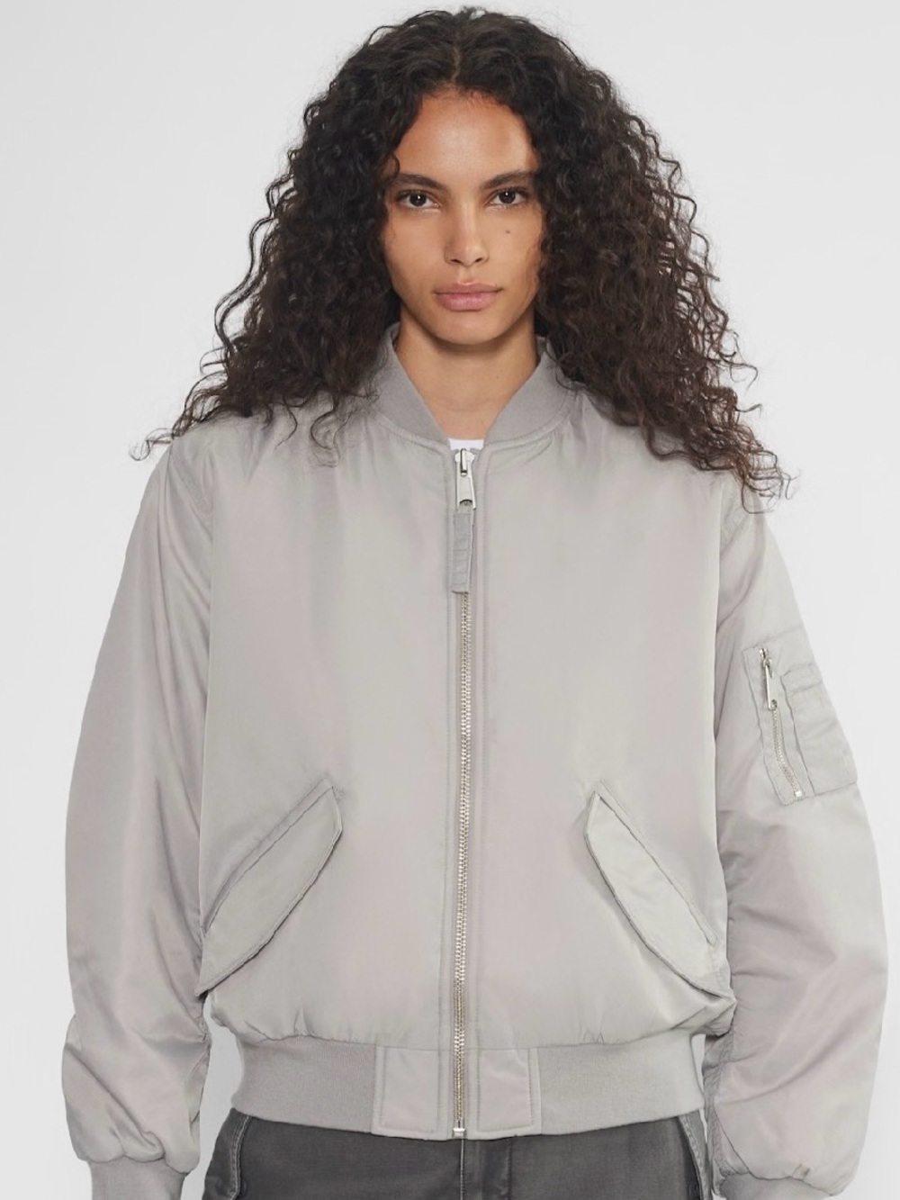 TNA ARITZIA NEW Brea Bomber Jacket Ashen Gray Oversized PrimaLoft NWT M